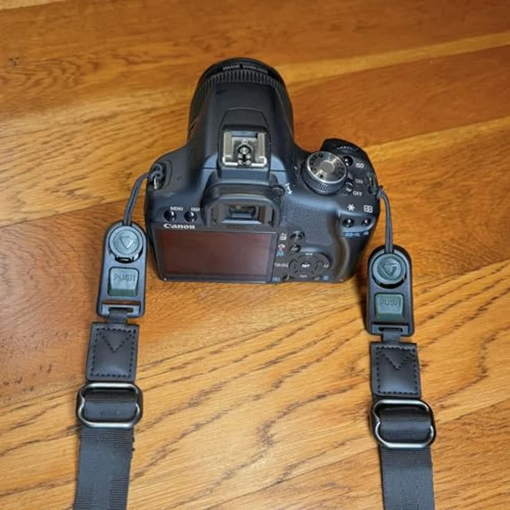 Vanguard Veo Optic Guard NS BK - Patentiertes Clip-Lock-Schnelllösesystem, echtes Leder, Neoprenband – Bild 3