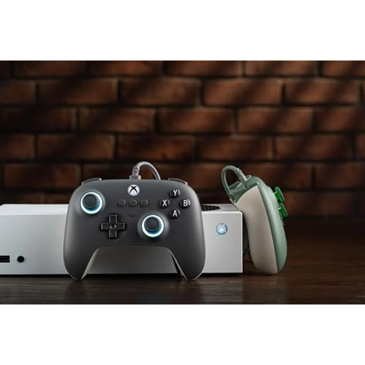 8bitdo Ultimate C, kabelgebundener Gaming Controller mit Hall-Effekt-Joysticks und Vibration, grau, kompatibel mit Xbox und Windows – Bild 5