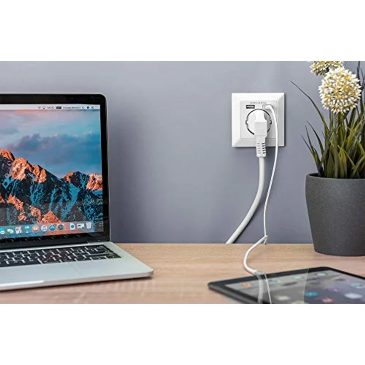 DIGITUS Unterputz-Steckdose mit USB Ladegerät - 2 Buchsen - 5V - 2,1A Gesamt - Reinweiß RAL 9003 - Bis 250V 50Hz – Bild 3