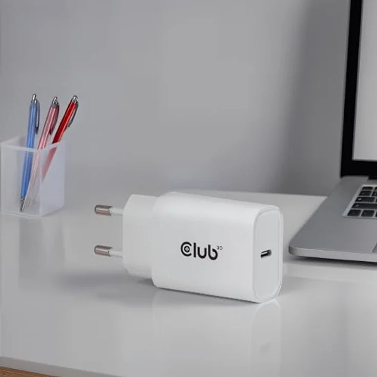 Club 3D Club3D Lifestyle Ladegerät USB-C, 30 Watt, 2 Ports, kompakte Bauweise, weiss – Bild 3