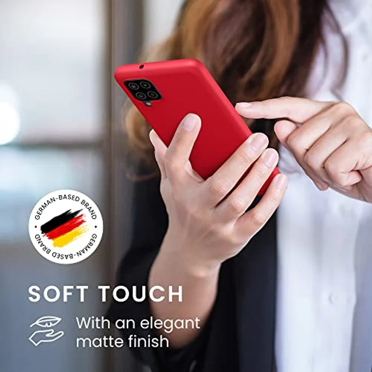 kwmobile Hülle für Samsung Galaxy A12, weiches TPU Silikon Case, kabelladesicher, klassisch rot – Bild 4
