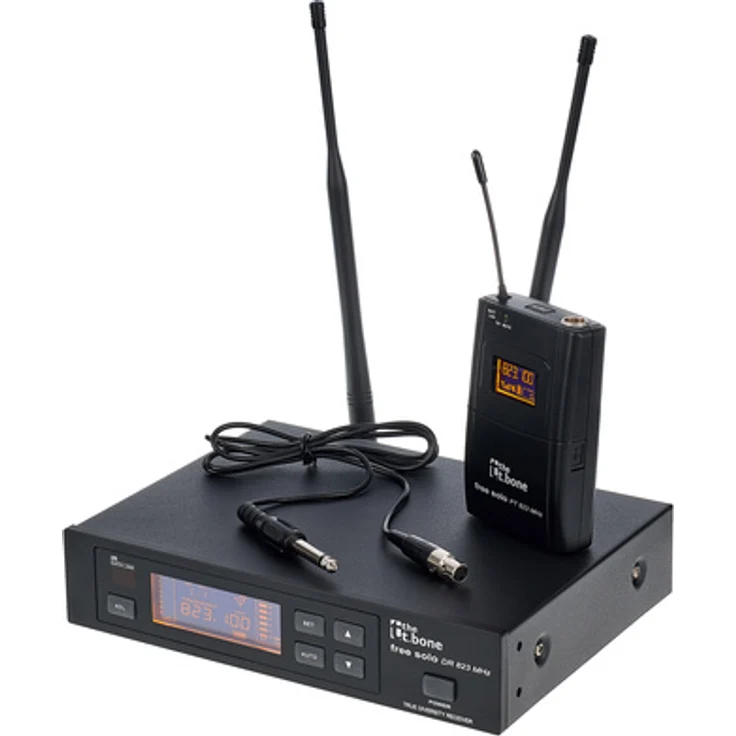 the t.bone free solo PT 823 MHz, UHF Funksystem mit Taschensender, 8 Frequenzgruppen, regelbarer Squelch und AF out, inkl. Kunststoffkoffer und Gitarrenkabel