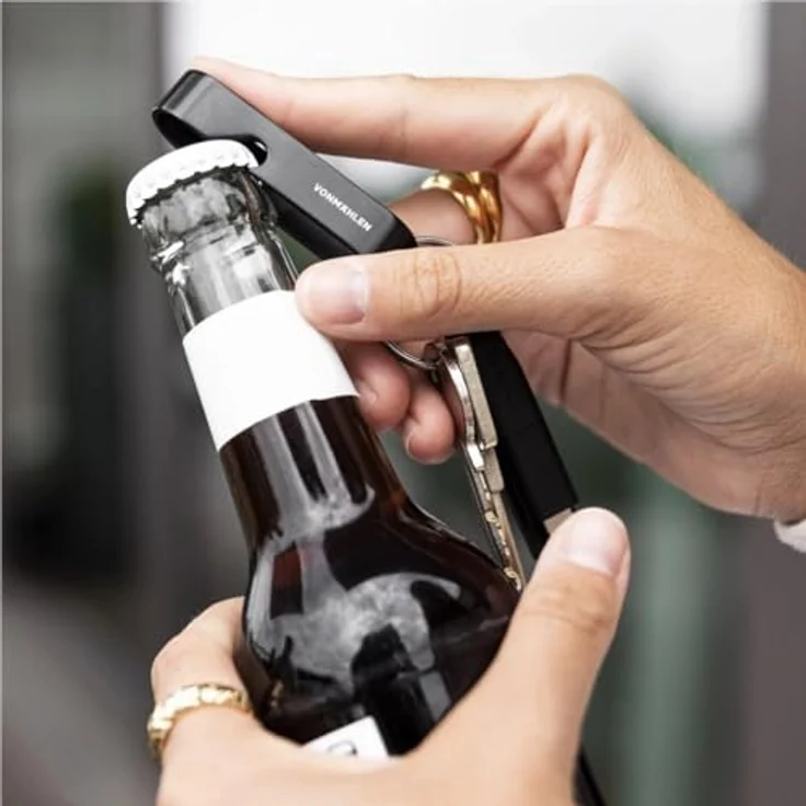 VONMÄHLEN High Six 6in1 Charging Cable, spiralförmiges Lade- und Datenkabel mit USB-A/C, Micro-USB und Lightning-Adapter, schwarz – Bild 6