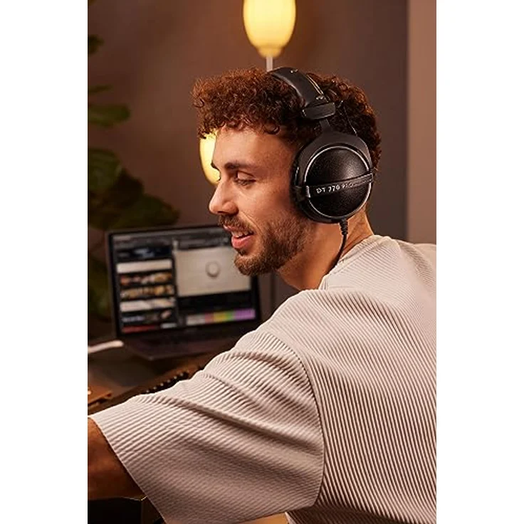 Beyerdynamic DT 770 PRO 250 Black Limited Edition Over-Ear-Studiokopfhörer. Geschlossene Bauweise, kabelgebunden für Studioanwendung ideal zum Abmischen im Studio – Bild 4