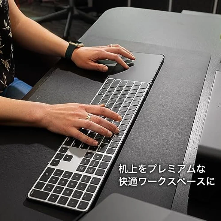 Twelve South DeskPad | Nachhaltige Leder-Verlängerungsmatte für die Maus, spritzwasserfest, rutschfeste Mausoberfläche, optimale Größe für den Displaygebrauch, Schwarz, Mittel – Bild 2