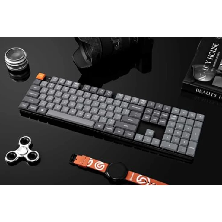 Keychron K5 Max, Ultraflache kabellose mechanische Tastatur mit QMK/VIA Programmierung, 3-Modus Bluetooth/2.4 GHz/Kabel, Low Profile Gateron Red Switch, PBT Tastenkappen, weiße LED – Bild 4