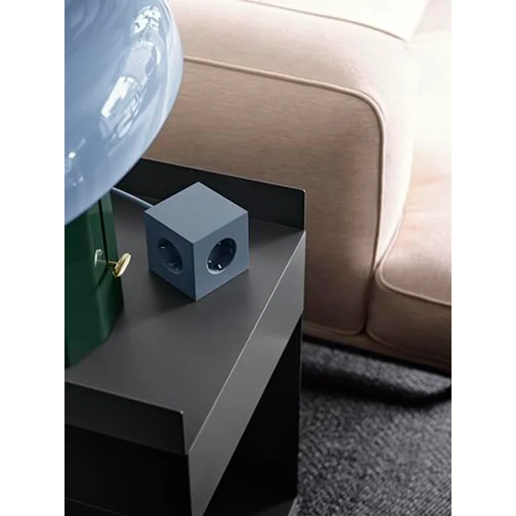 AVOLT Square 1 USB-C & Magnet Mehrfachsteckdose 5-fach (USB-Anschlüsse), Grau – Bild 6