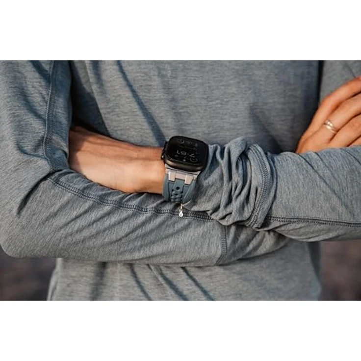 URBAN ARMOR GEAR Monarch Strap Apple Watch Armband, FKM Silikon Ersatzband mit Edelstahl Verschluss, cloud blau/titan, für Apple Watch Ultra 2/ Ultra/ Series 10-1, 46/45/44/42mm – Bild 4