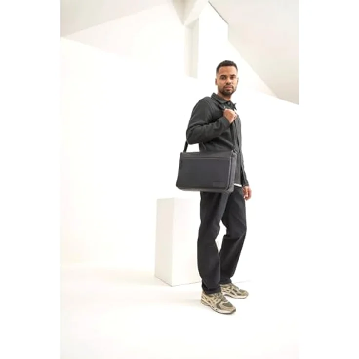 Jost Riga Messenger mit 40 cm Laptopfach, Kunstleder, schwarz – Bild 9