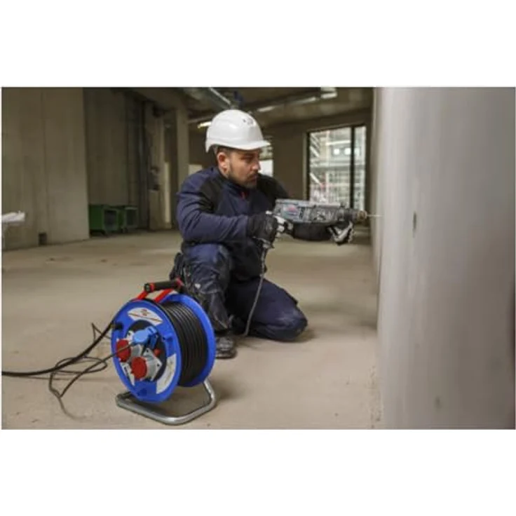 Brennenstuhl Garant CEE IP44 Kabeltrommel 30 m Schwarz, 16 A 5-polig, robust und spritzwassergeschützt, mit Trommelbremse und innovativem Tragegriff – Bild 6