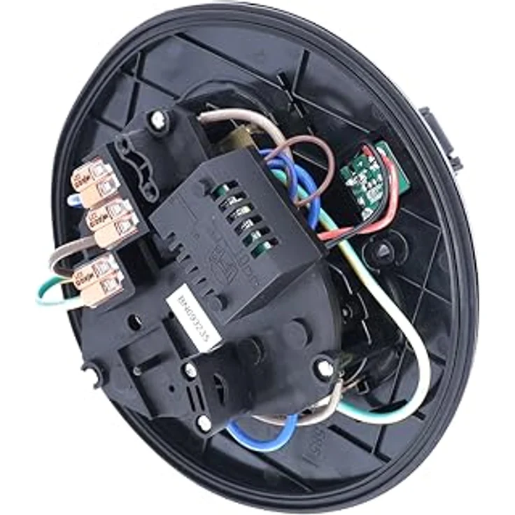 as - Schwabe 3-fach-Steckdoseneinsatz für Kabeltrommeln 230V/16A, mit Klappdeckel blau, abgesichert durch Thermoschutzschalter, mit USB-Ausgang 5V/1A, IP54, Schwarz, 11585 - Vielseitiger Steckdoseneinsatz mit Thermoschutzschalter und USB-Ausgang – Bild 5