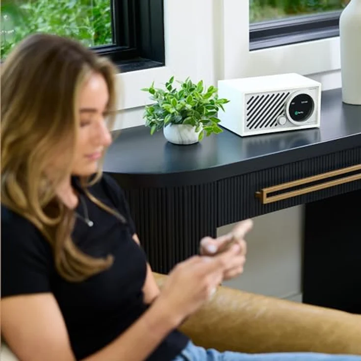 Tivoli Audio Model ONE Digital + Gen3, Wi-Fi/Bluetooth-Radio mit DAB/DAB+/FM Empfang, 20 W Leistung, Weiß/Silber – Bild 5