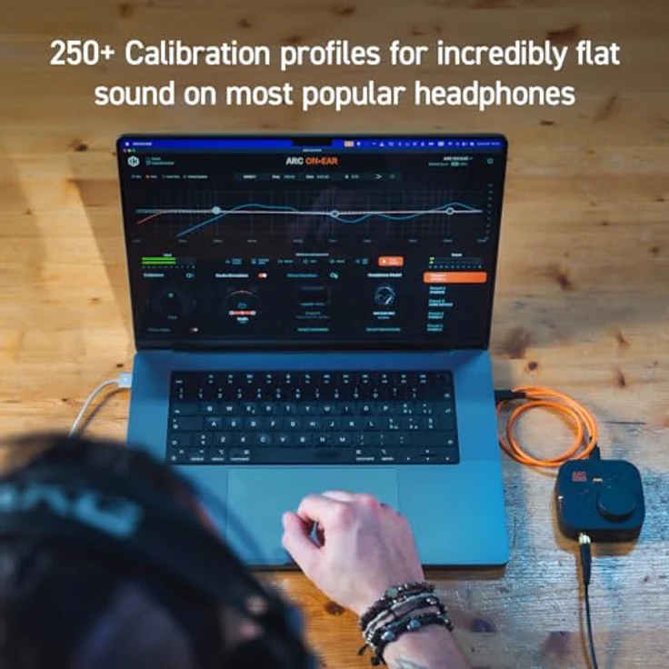 IK Multimedia Arc On-Ear, USB-DAC Kopfhörerverstärker mit 200 mW Leistung, Schwarz, inkl. 5 Voreinstellungen und Tragetasche – Bild 2