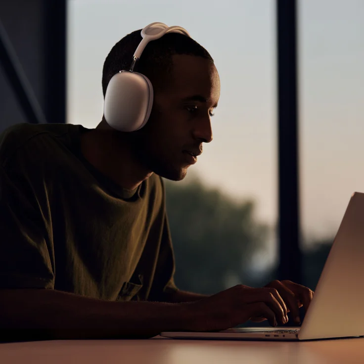 Apple AirPods Max, Siri Over-Ear-Kopfhörer mit Bluetooth, Mikrofon, Noise Cancelling, geeignet für iPhone, pink – Bild 5