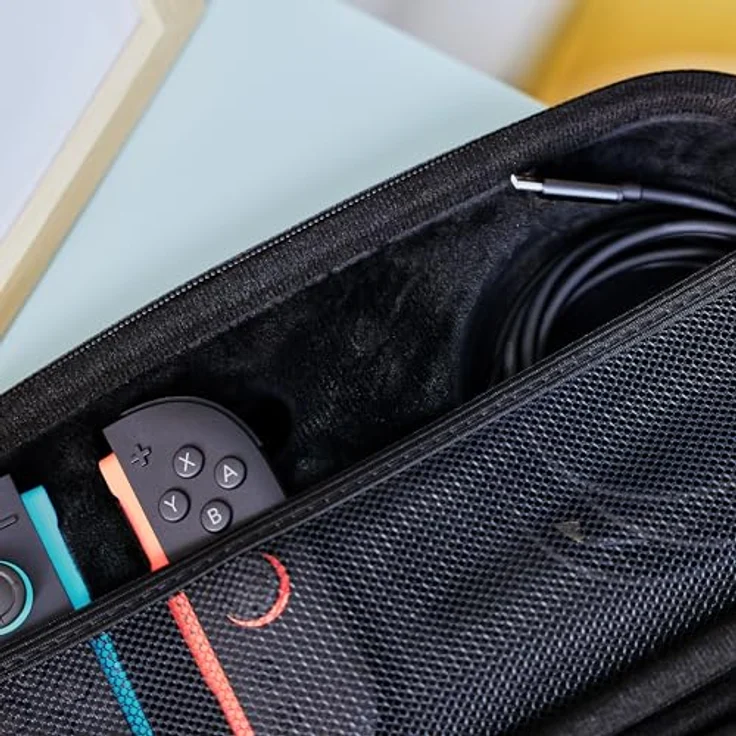 STEALTH Premium Travel Kit für Nintendo Switch 2, inkl. Hartschalen-Tasche, 9H-Glas-Schutzfolie und USB-C Kabel – Bild 4