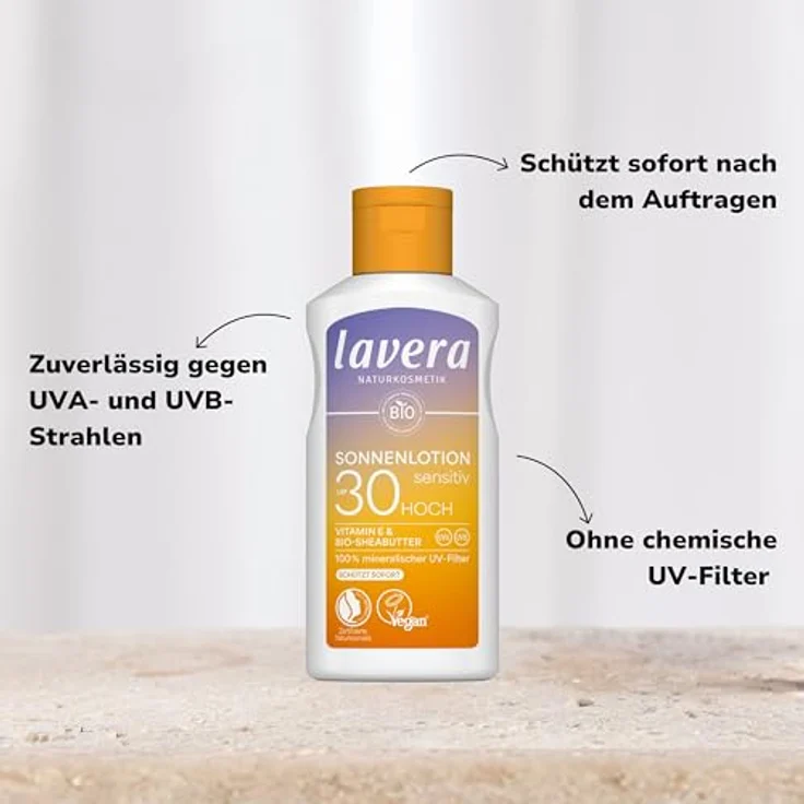 lavera Sonnenlotion Sensitiv LSF 30, Sonnencreme ohne chemische UV-Filter für sensible Haut, vegan, wasserfest, 100 ml – Bild 3