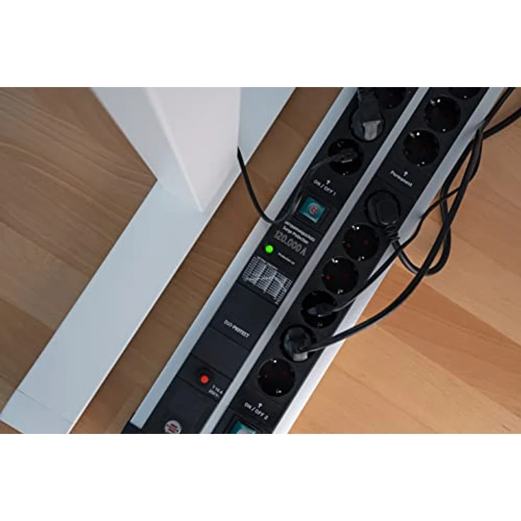 Brennenstuhl Premium-Protect-Line Gaming-Steckdosenleiste 14-fach mit 2x Schalter und Überspannungsschutz (Mehrfachsteckdose mit 3m Kabel, 2-fach USB 3,1 A, Made in Germany) – Bild 6