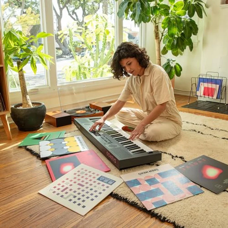 Roland GO:KEYS 5, Music Creation Keyboard mit 61 anschlagsdynamischen Tasten, Zen-Core Soundengine, Bluetooth 5.0 und inkl. Keyboardständer, Graphit – Bild 5