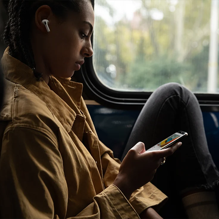 Apple AirPods Pro 1. Generation (2021) mit MagSafe Ladecase, True Wireless In-Ear-Kopfhörer, Noise Cancelling, Weiß (MLWK3ZM/A) – Bild 6