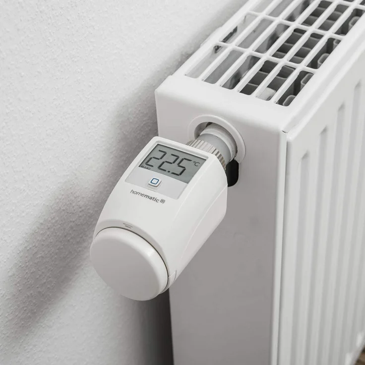 Homematic IP Funk Heizungssteuerung zur Einzelraumregelung mit App, Access Point, 4 Funk Heizkörperthermostate, 2 Funk Tür-/Fensterkontakte, weiß (144602) – Bild 4