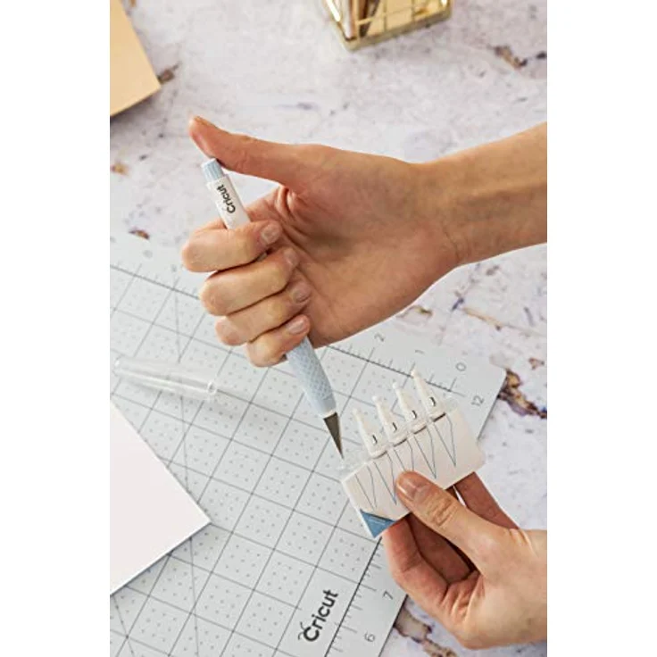 Cricut TrueControl Messer, präzises Messer mit Klingenverriegelungssystem, blau – Bild 7