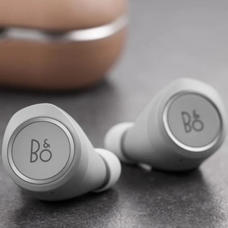 Bang & Olufsen Beoplay E8 2.0 Natural Bluetooth In-ear Kopfhörer mit kabelloser Ladeschale – Bild 3