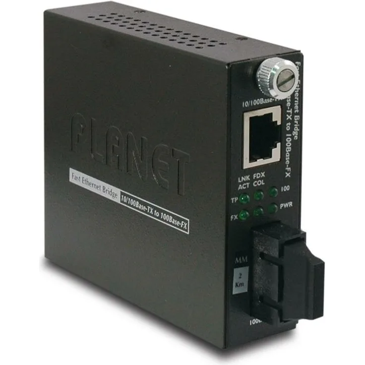 PLANET 10-100Base-TX to 100Base-FX Smart Media Converter