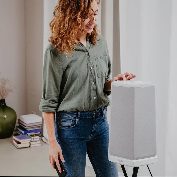 Teufel Holist M schwarz 360°-Lautsprecher mit Alexa Voice Service, Mikrofon – Bild 2