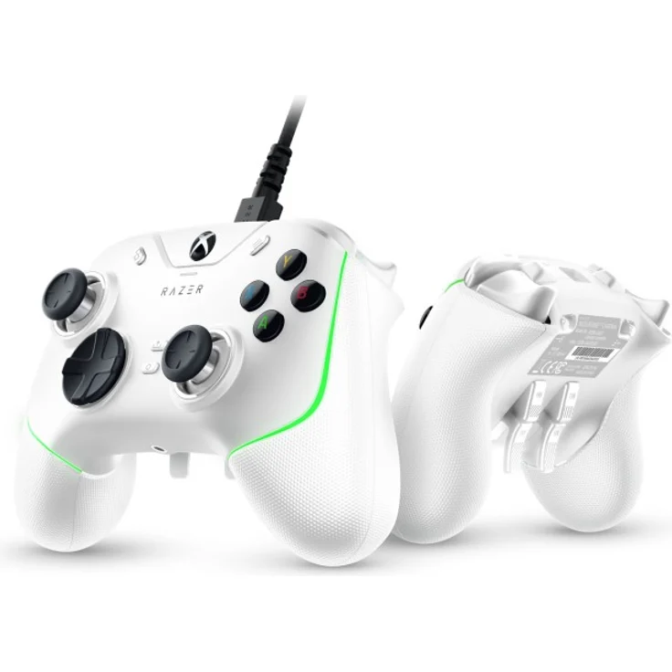 Razer Wolverine V2 Chroma Controller, Weiß (RZ06-04010200-R3M1) (PC/Xbox One/Xbox Series)  – Bild 4