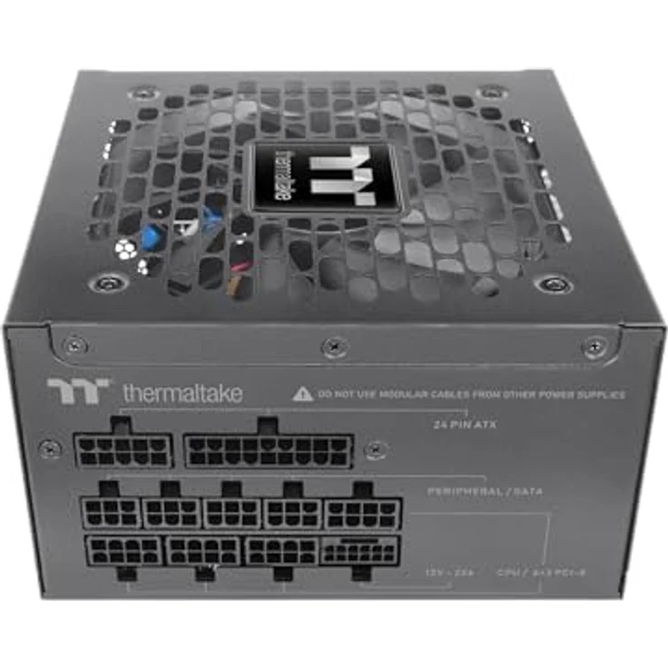 Thermaltake Toughpower XT 850W, PC-Netzteil mit 80 PLUS Gold, vollständig modular, 1x 12-Pin High Power GPU, 4x PCIe-Anschlüsse – Bild 2