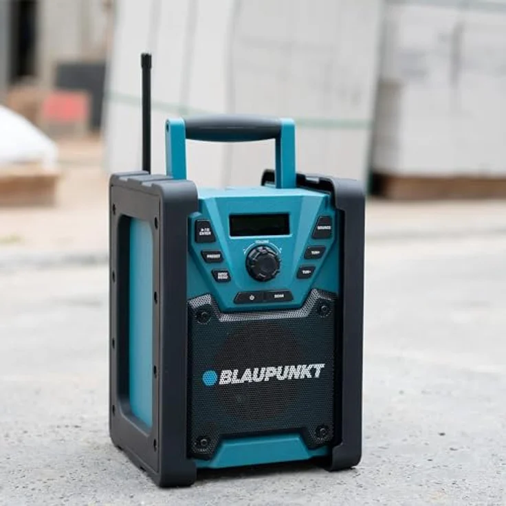 Blaupunkt BSR 300 Baustellenradio mit Akku – Tragbares Radio mit Bluetooth 5.3 robust (AUX-IN, 10 Watt RMS, Schutzklasse IPX5) – Bild 3
