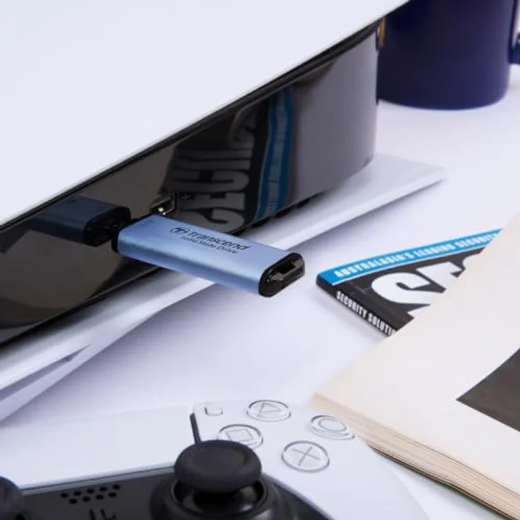 Transcend Portable SSD ESD300C 1TB USB Typ-C 10 Gbit/s PS4/PS5-kompatibel, Blau – TS1TESD300C – Bild 5