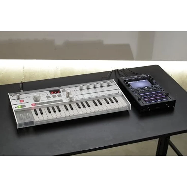 Korg Kaoss Replay, DJ Controller mit 128 Effekten, 16 anschlagdynamischen Pads und 5" OLED Touchdisplay – Bild 5
