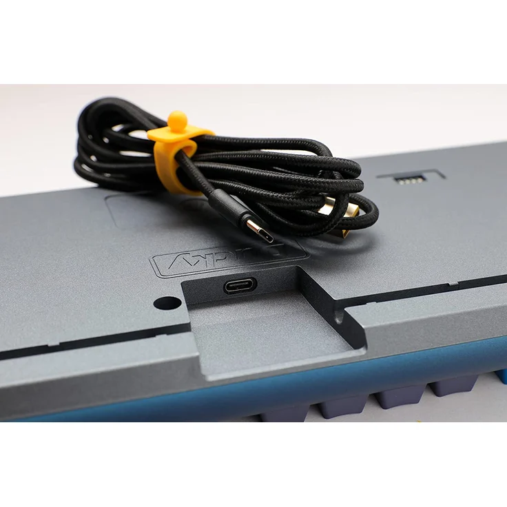 Ducky One 3 Daybreak TKL Gaming-Tastatur, RGB LED - MX-Black (Deutsch QWERTZ) – Bild 2