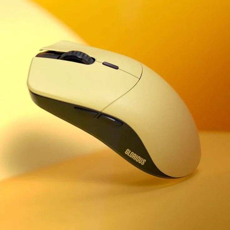Glorious Model O PRO - Wireless - Golden Panda - Forge - Gaming Maus, Gold (GLO-MS-OW-GP-FORGE) – Bild 4