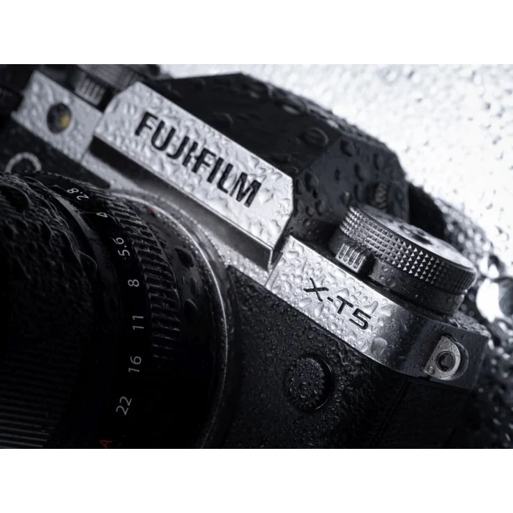 Fujifilm X-T5 Systemkamera, silber + Tamron 17-70mm f2,8 Di III-A VC RXD – Bild 3