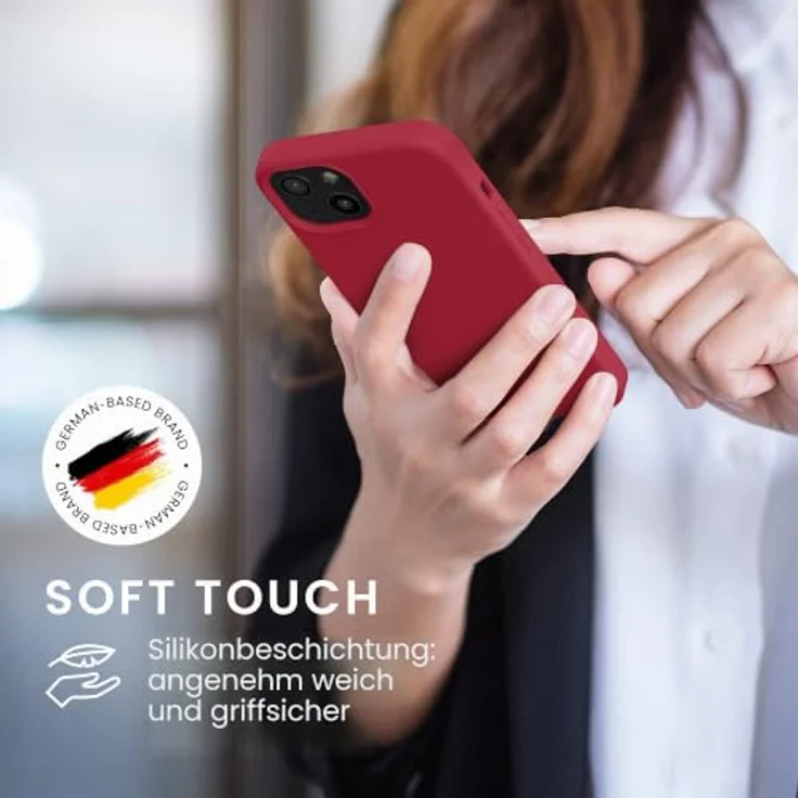 kwmobile Handyhülle für iPhone 13, Silikon Case in Klassisch Rot, kabelloses Laden, griffiges Design, robust und elastisch – Bild 4