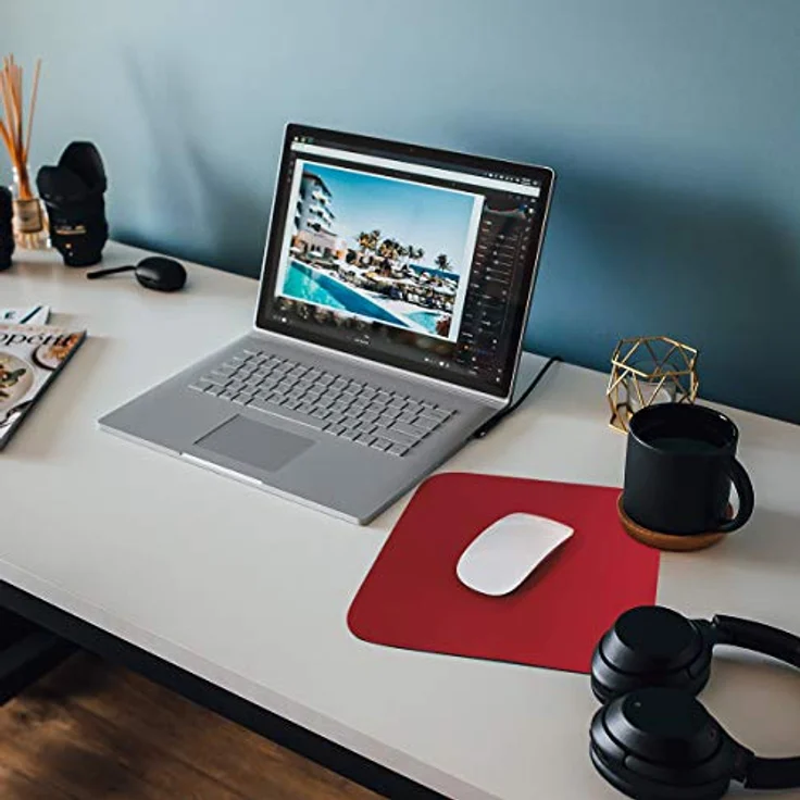 LogiLink ID0128 - Mauspad 220 x 250 x 3 mm für alle Maustypen (Kugel, Optisch, Laser) mit stark haftender Unterseite für optimalen Halt, Farbe: Rot – Bild 5