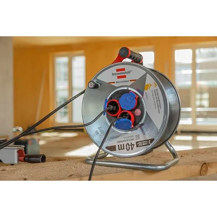 Brennenstuhl Garant S IP44 Kabeltrommel (40m Kabel in schwarz, aus Stahlblech, für den ständigen Einsatz im Außenbereich, Made in Germany) silber – Bild 6