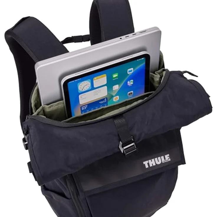 Thule Paramount Laptop-Rucksack 27L, schwarz, für Laptops bis 17 Zoll, wasserabweisend mit Rolltop-Verschluss und organisierten Fächern – Bild 11