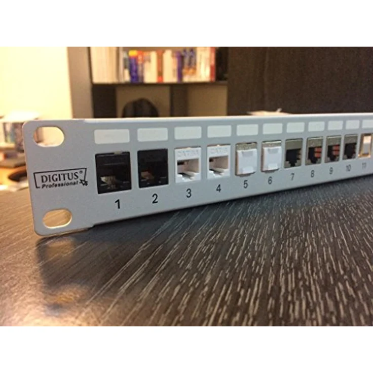 Digitus Modulares Patch Panel, geschirmt 24-Port, blank, 1HE, Rack Mount Farbe Grau RAL 7035 (DN-91410) – Bild 3