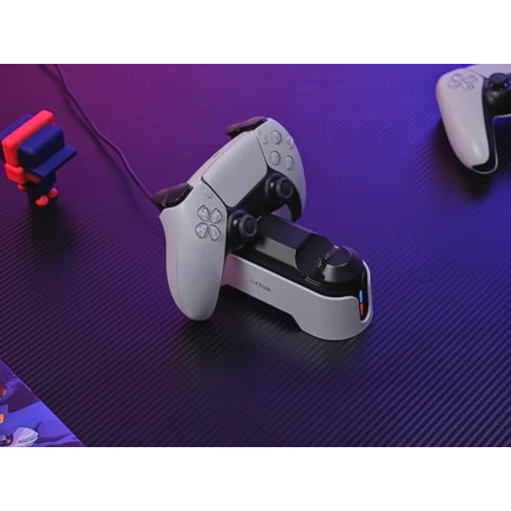 Trust Gaming GXT 228, PS5 Controller Ladestation für DualSense, zweifach Ladedock mit LED-Anzeigen, vertikale Konstruktion, mit USB-C Kabel, Weiß – Bild 5