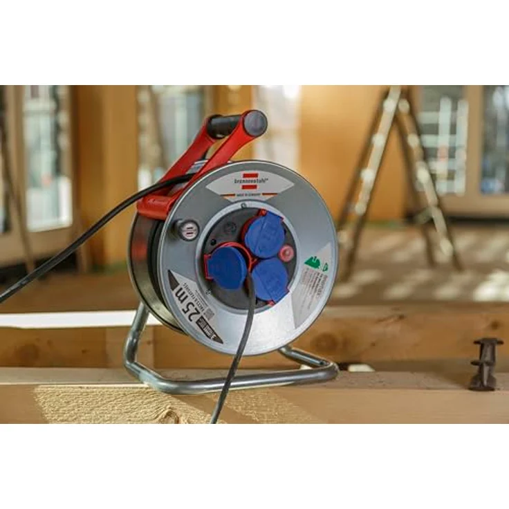 Brennenstuhl Garant S IP44 Kabeltrommel, 25m - Stahlblech (kurzfristiger Einsatz im Außenbereich) - MADE IN GERMANY - silber – Bild 6