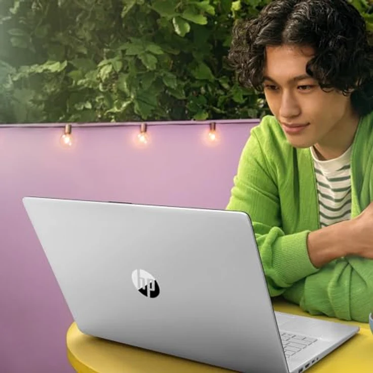 HP 17-cp3176ng 17,3" FHD IPS, Ryzen 7 7730U, 16GB RAM, 512GB SSD, Windows 11 Laptop, hochwertiges Material, flexibles Design, langlebig – Bild 5