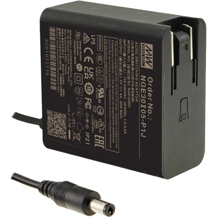 MEANWELL NGE30I48-P1J Steckernetzteil 30W, 48V, 0,63A, kompakt mit Eurostecker und wechselbaren AC-Steckern