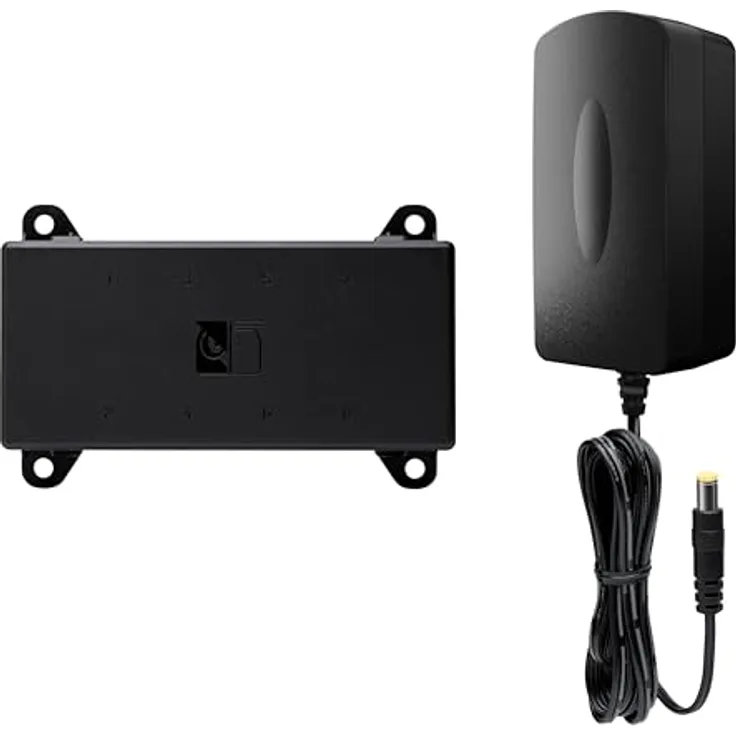 Noctua NV-SPH1, Powered Fan Hub-Set für bis zu 8 PWM-Lüfter, inkl. 24W Netzteil mit EU/UK/US Adapter