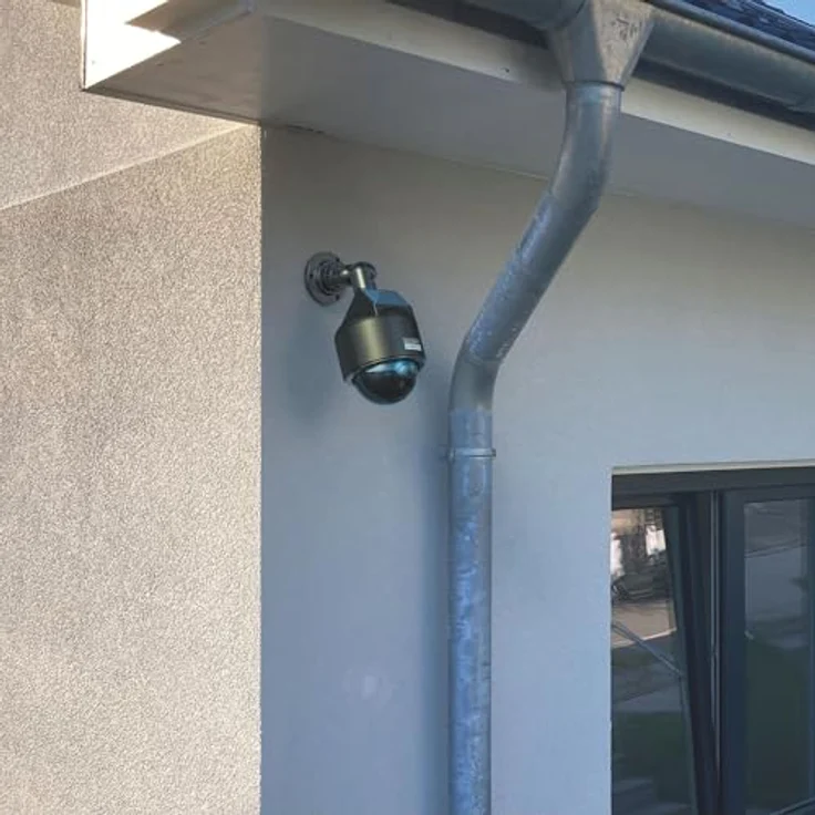 BASI Dummy Kamera Attrappe, Solarbetriebene Überwachungskamera mit rotem Blinklicht, 2-tlg. Set, IP23 geprüft – Bild 4