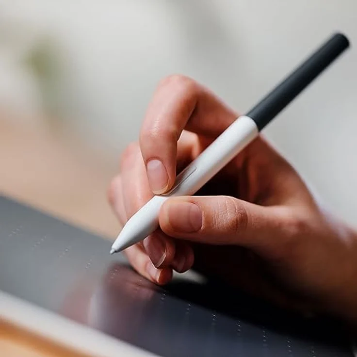 Wacom One Standardstift, druckempfindlicher, batterieloser Stift für Wacom One Stifttabletts und -Displays, grau-weiß – Bild 3