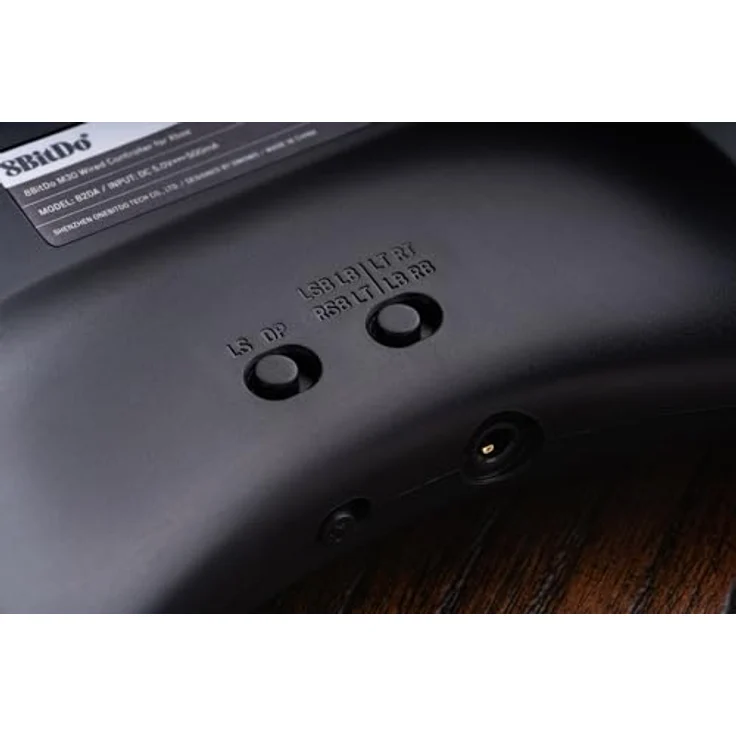 8bitdo M30 Gaming Controller, offiziell lizenziert für Xbox Series X, Xbox One und Windows, kabelgebunden mit 3,5-mm-Audiobuchse, Schwarz – Bild 8
