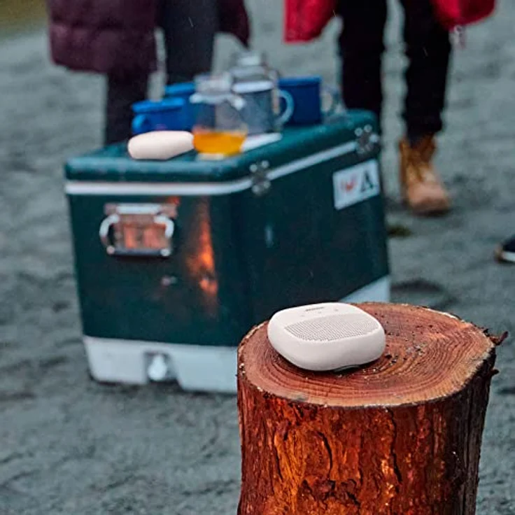 Bose SoundLink Micro Bluetooth speaker: kleiner tragbarer, wasserdichter Lautsprecher mit Mikrofon, Weiß – Bild 4